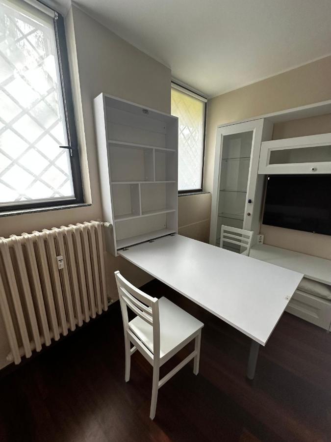 Tevere 20 House モンツァ エクステリア 写真