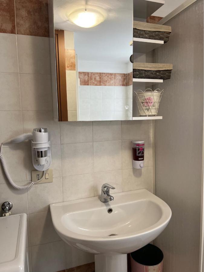 Tevere 20 House モンツァ エクステリア 写真
