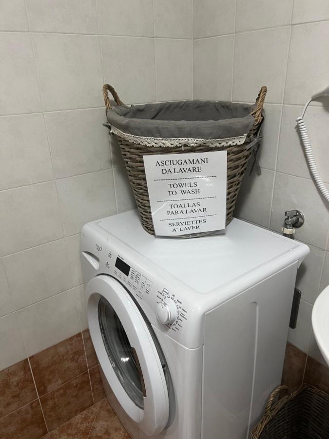 Tevere 20 House モンツァ エクステリア 写真