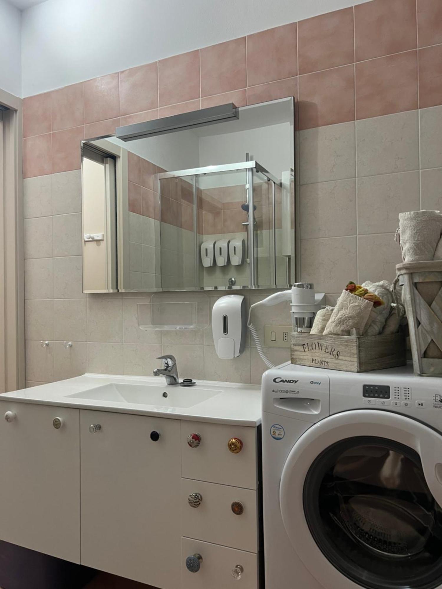 Tevere 20 House モンツァ 部屋 写真