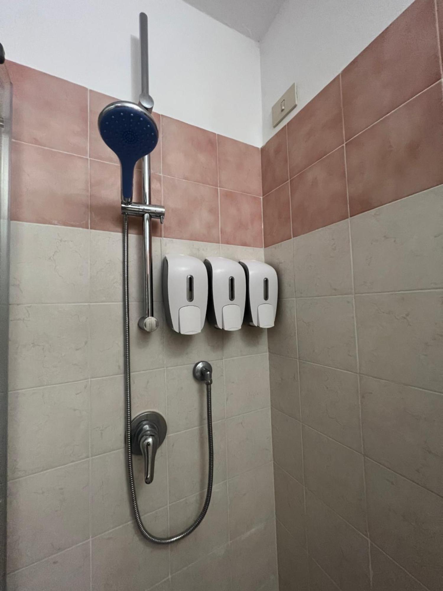 Tevere 20 House モンツァ 部屋 写真